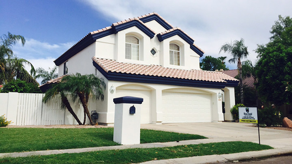 White Stucco Home In Arizona.