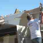 Man Applying Aps To Arizona Home.